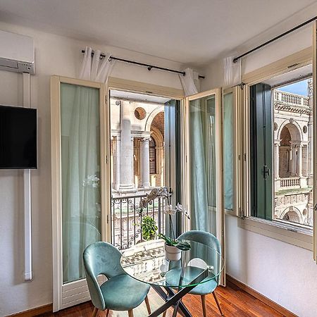 Suite Palladiana, La Migliore Vista Di Vicenza Exterior photo